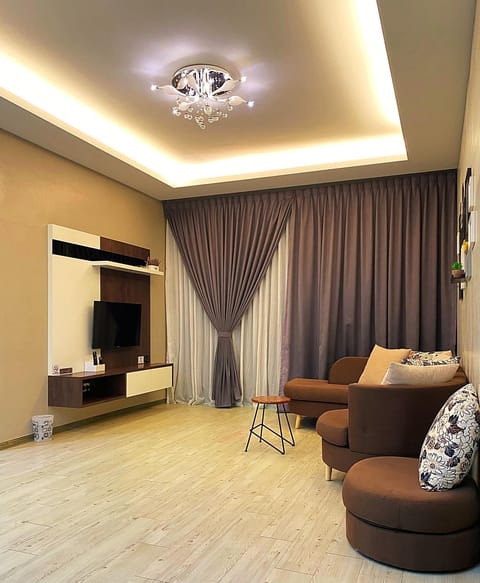 TV and multimedia, Living room, Seating area, Sea view