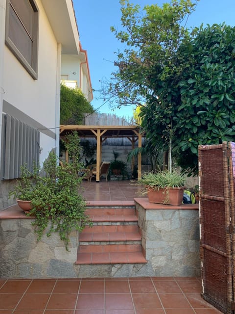 Property building, Garden