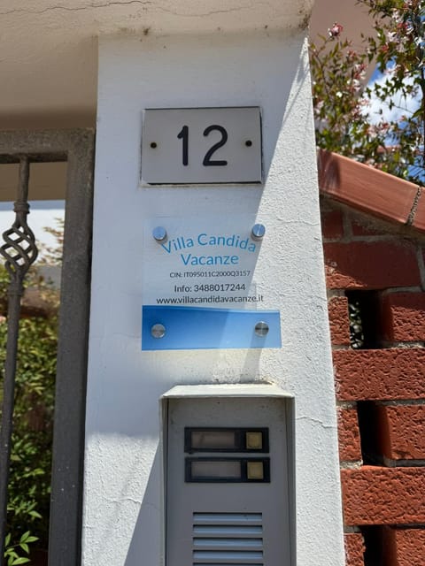 Logo/Certificate/Sign