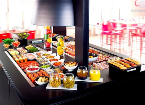 Food and drinks, Buffet breakfast