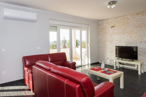 Apartments Oto Apartment in Šibenik-Knin County, Croatia