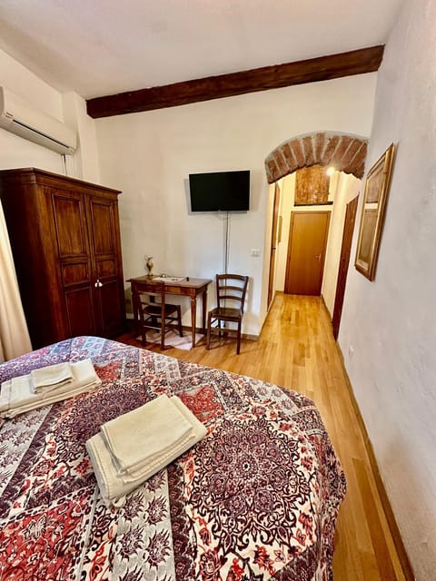 Medici Suite - Appartamento Vintage 200m dal Duomo Vacation rental in Florence