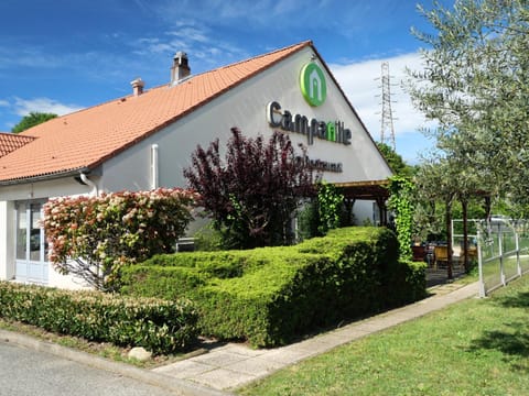 Property building, Spring