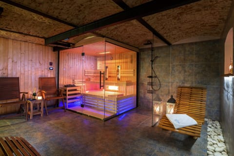 Sauna, Spa and wellness centre/facilities