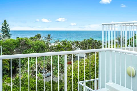 View (from property/room), Balcony/Terrace, Sea view