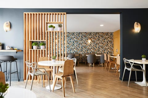 Restaurant/places to eat, Food, Breakfast