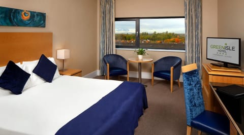 Property building, Coffee/tea facilities, Swimming pool