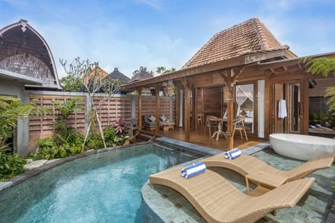 Pool view, Swimming pool