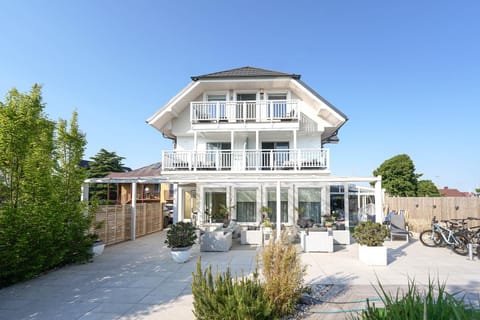 Property building, Garden, Garden view