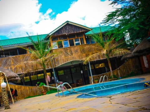 Property building, Pool view, Swimming pool