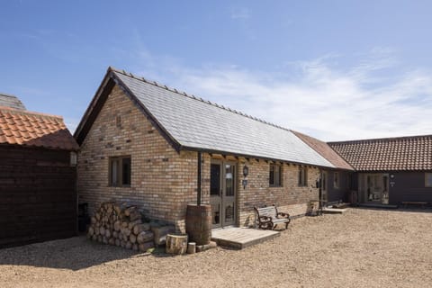 Property building, Balcony/Terrace