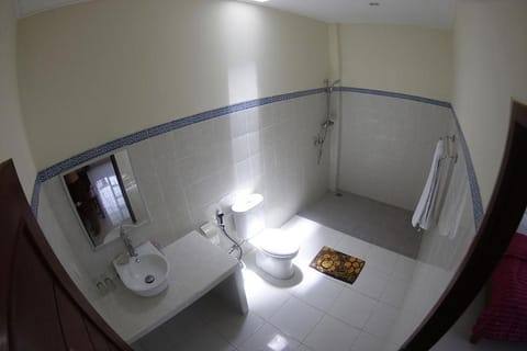 Purnama Guesthouse Bed and Breakfast in North Kuta