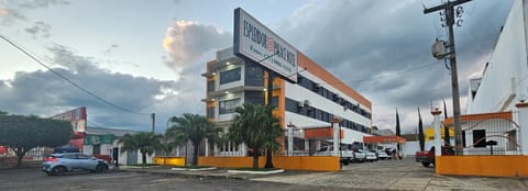 Property building, Facade/entrance
