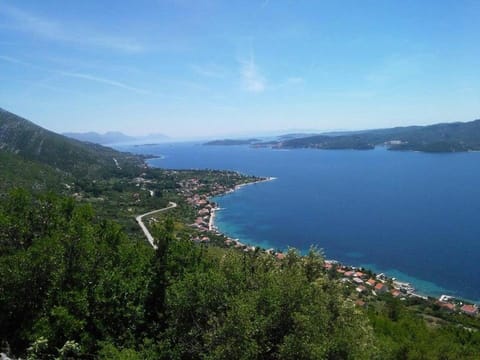 Restaurant/places to eat, Off site, Day, Neighbourhood, Natural landscape, Summer, Nightclub / DJ, Snorkeling, Beach, Windsurfing, Canoeing, Hiking, Cycling, Evening entertainment