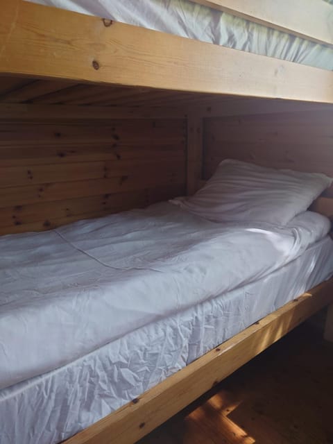 Bed, bunk bed