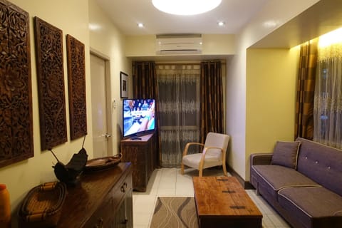 Living room, City view