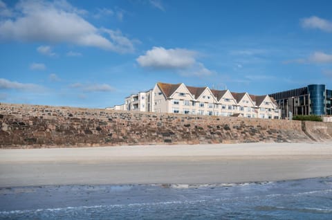 Facade/entrance, View (from property/room), View (from property/room), Sea view, Sea view