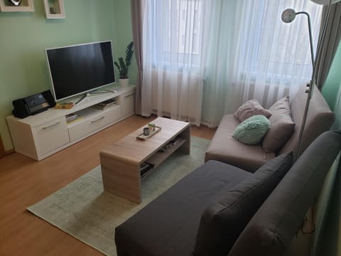 TV and multimedia, Seating area