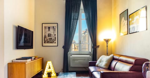 TV and multimedia, Living room, heating, air conditioner