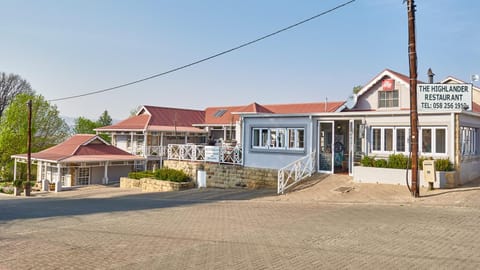 Facade/entrance, Street view