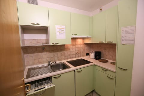Appartamenti Arnica Apartment hotel in Alba