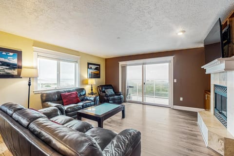 Salt Water Beach House House in Rockaway Beach