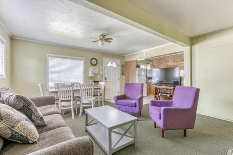 Pearl off the Prom House in Seaside