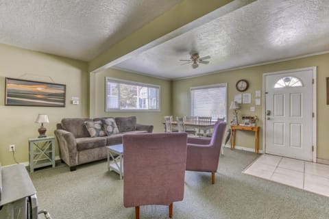 Pearl off the Prom House in Seaside