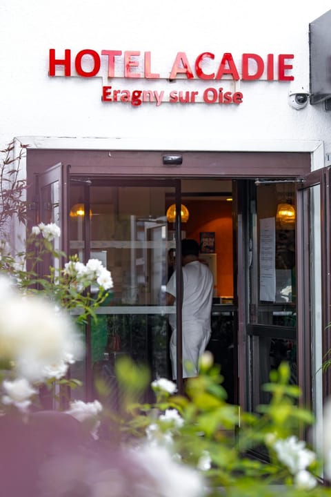 Facade/entrance, Property logo or sign