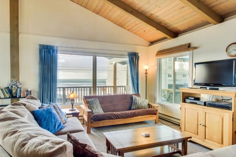 Beach Retreat House in Newport