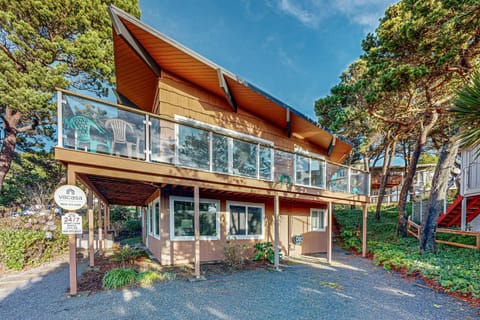 Arrow Point House in Newport