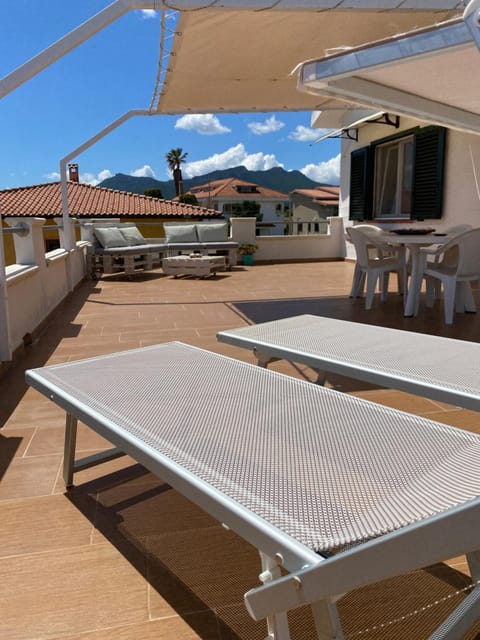 Villa Maria Apartment Apartment in La Maddalena