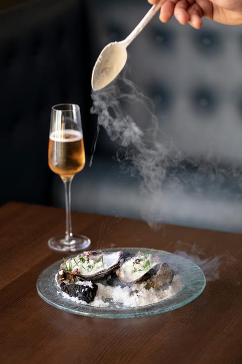 Food and drinks, Drinks, Alcoholic drinks