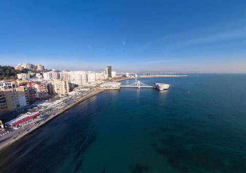 Nearby landmark, Restaurant/places to eat, Neighbourhood, Natural landscape, Bird's eye view, Darts, Nightclub / DJ, Spa and wellness centre/facilities, Beach, Evening entertainment, Landmark view, Sea view