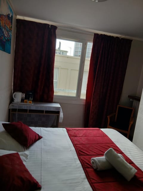 Hôtel Alexandra Centre Ville Hotel in Hauts-de-France