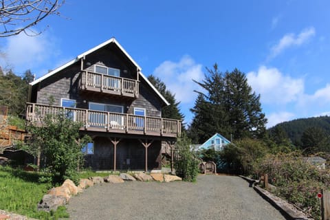 Ocean Observatory House in Yachats