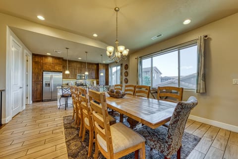 Redstone Villa: Paradise Village #47 House in Santa Clara