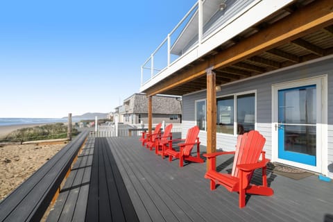 Ace's Beach House House in Rockaway Beach