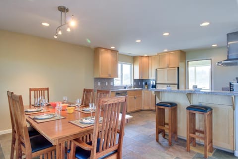 Beauty and the Beach House in Waldport