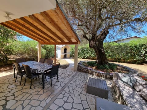 Patio, Garden, Balcony/Terrace, Seating area, Garden view