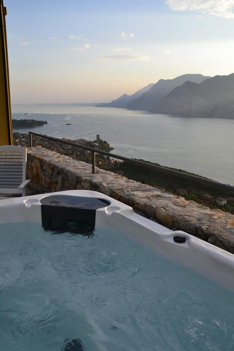 appartamenti Casa Palazzina Apartment in Malcesine