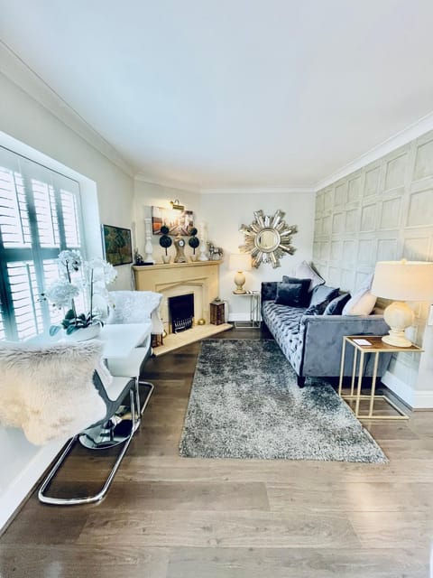 Cotswold Chic Retreats "Jacinabox" Central Chipping Campden-Parking-Garden Apartment in Chipping Campden