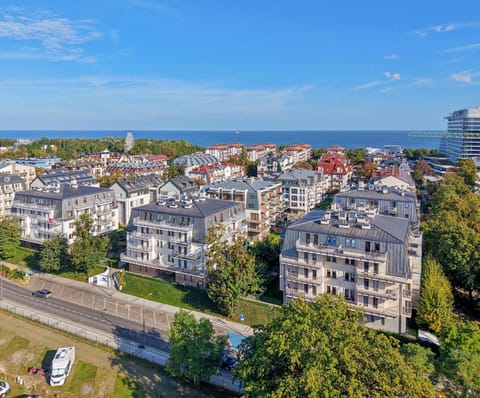 Property building, Bird's eye view