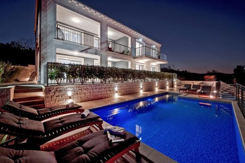 Property building, Night, Natural landscape, Balcony/Terrace, Balcony/Terrace, Swimming pool