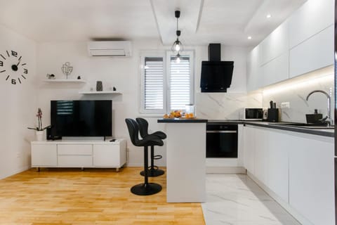 Apartment Bozic Apartment in Omiš bus station