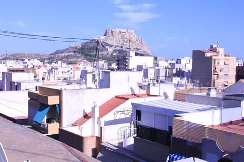 Sunny Apartments, Alicante Centre Apartment in Alicante