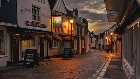 Facade/entrance, Winter, Autumn, Street view, Sunset
