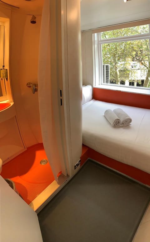 Bathroom, Bedroom