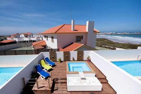 On site, Pool view