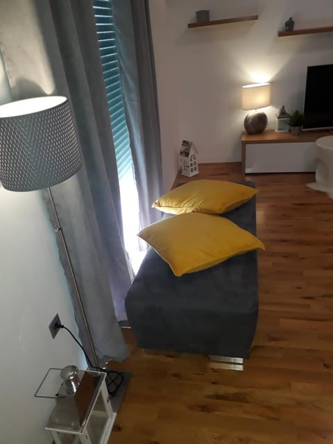 Apartment N&B Apartment in Zadar